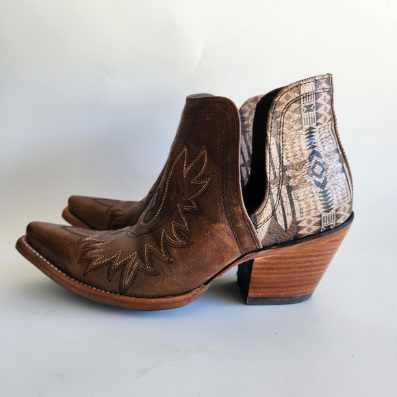 Ariat Pendelton Dixon Ankle Boot Weathered Brown Snip Toe Western Aztec Print 9B - Picture 9 of 16